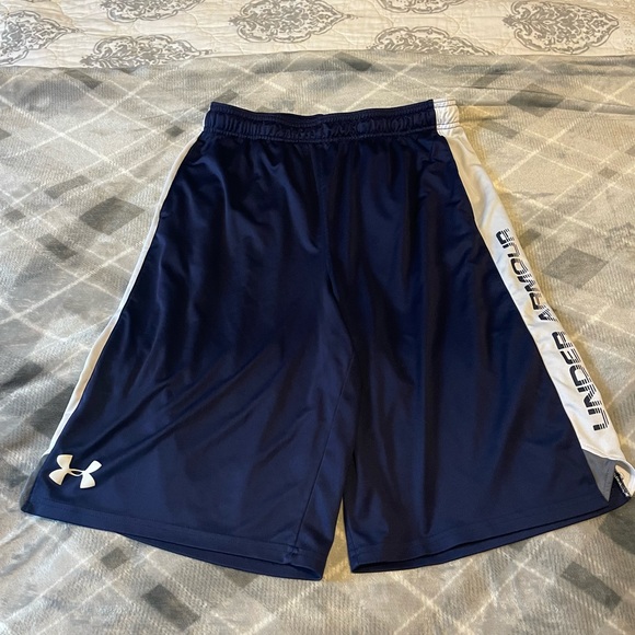 Under Armour Other - Under Armour Athletic shorts youth XL